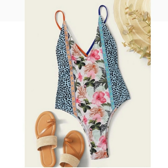 Leopard Floral Printed One Piece Sexy Swimsuit - Picture 6 of 9